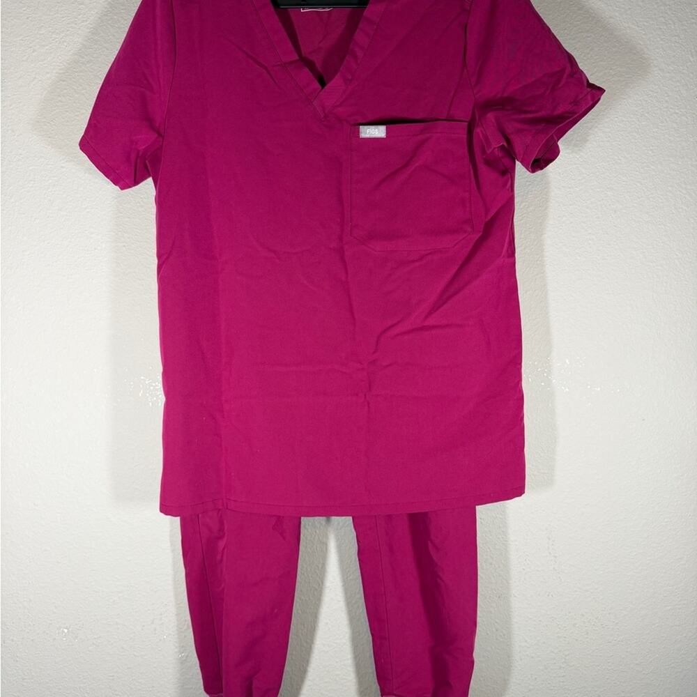 Figs Magenta Women's Pink Scrubs Set Zamora Jogger(xs) Catarina Top (s)